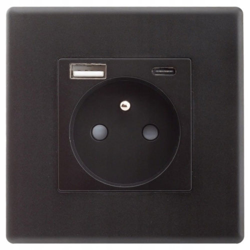 Zásuvka Čierna S Kolíkom + Zásuvka USB A+C 20W Súprava S Rámikom PCV