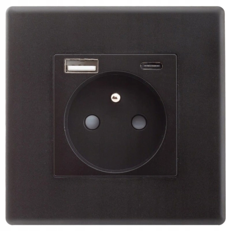 Zásuvka Čierna S Kolíkom + Zásuvka USB A+C 20W Súprava S Rámikom PCV