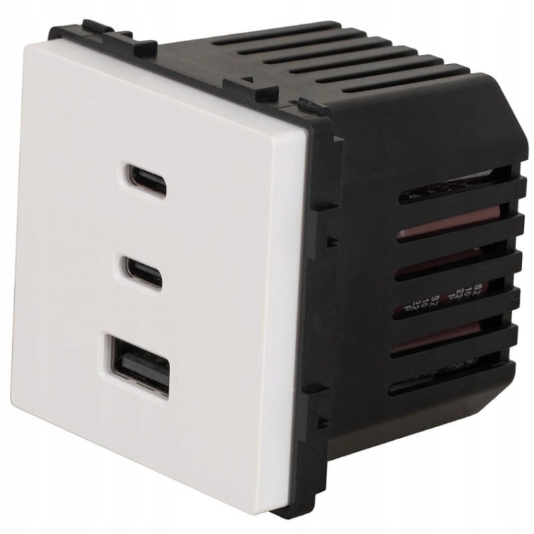 Modul Zásuvka Trojitá Nabíjačka USB 65W A+C+C Biela Do Rámikov
